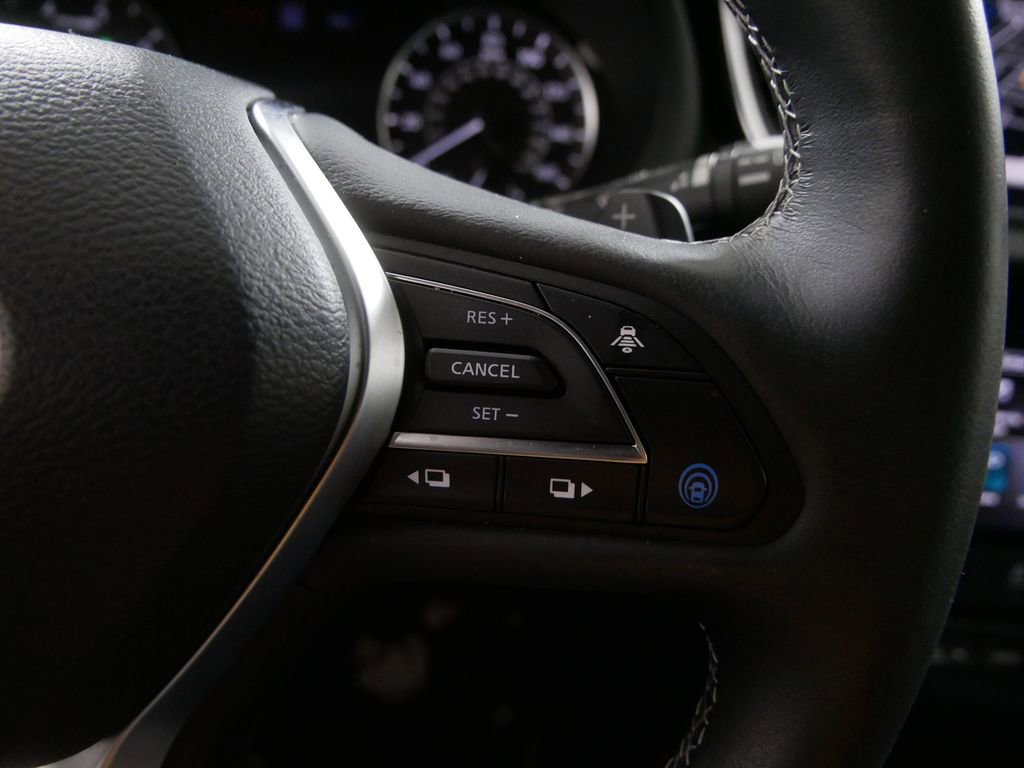 Certified 2025 INFINITI QX55 Essential image 23