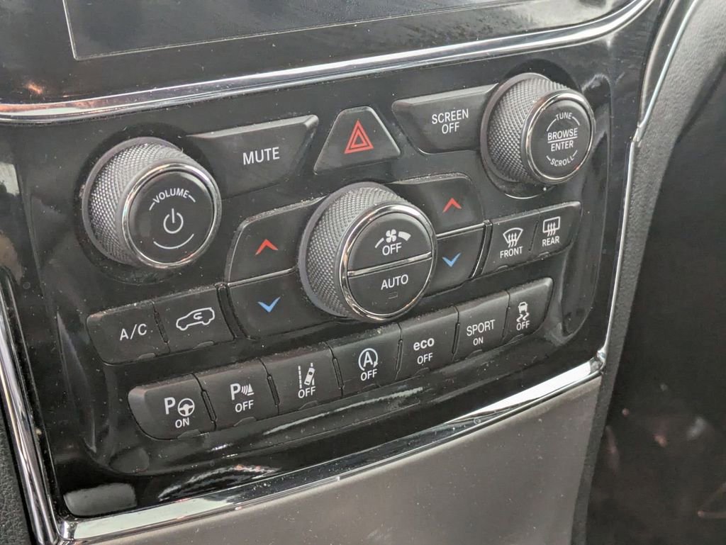 Used 2021 Jeep Grand Cherokee Limited w/ Quick Order Package 28K 80th image 21