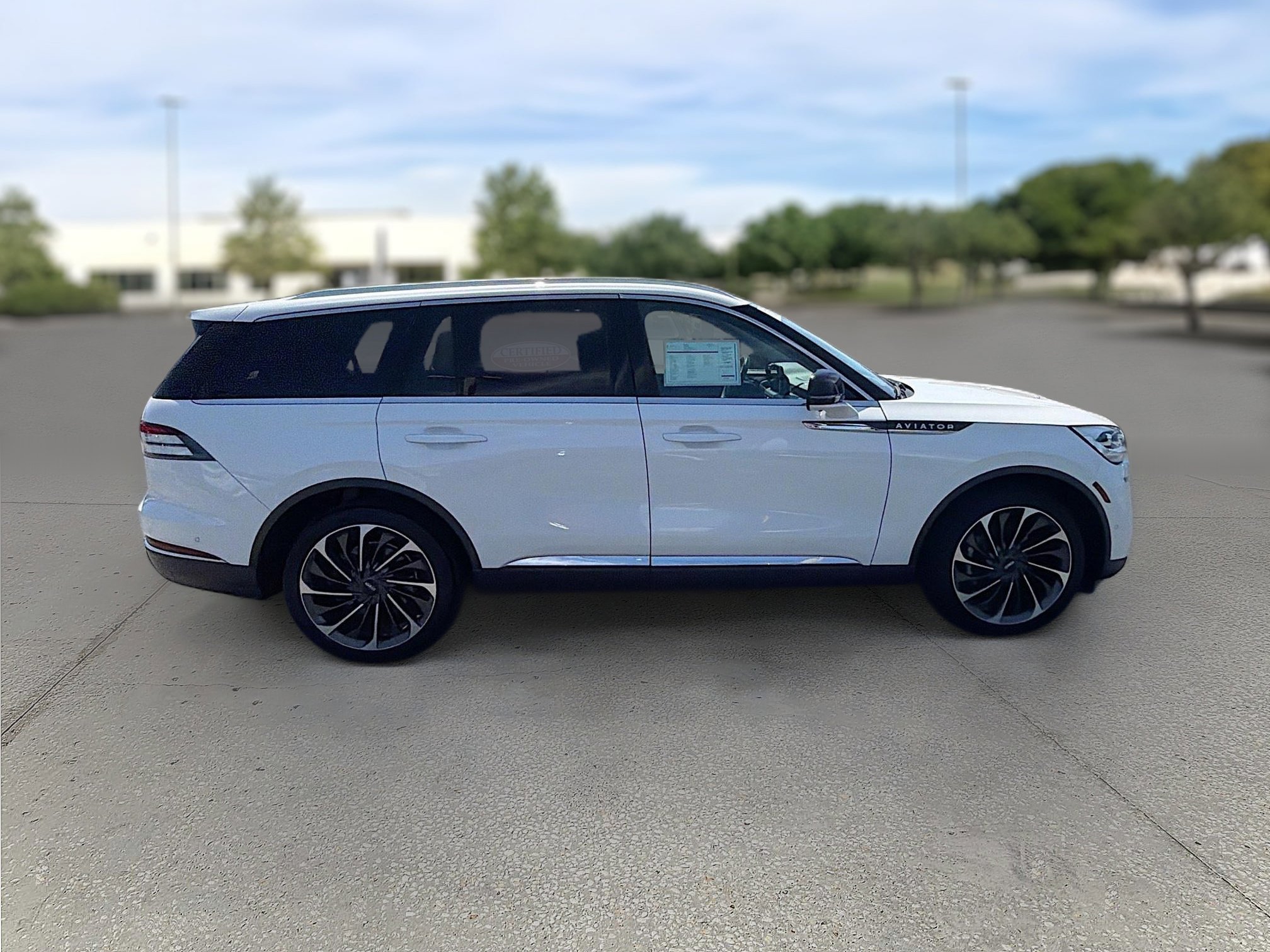 Certified 2020 Lincoln Aviator Reserve w/ Equipment Group 202A AWD/4WD image 8