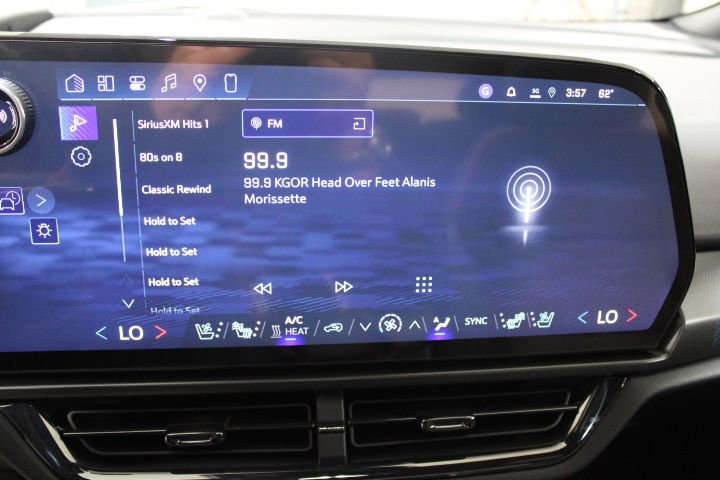 New 2026 Chevrolet Equinox EV RS image 45