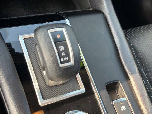 Used 2023 Mitsubishi Outlander ES FWD image 28