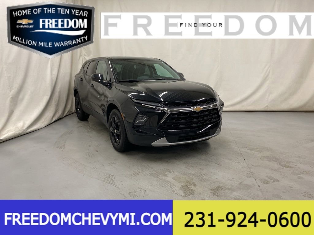 Used 2025 Chevrolet Blazer LT