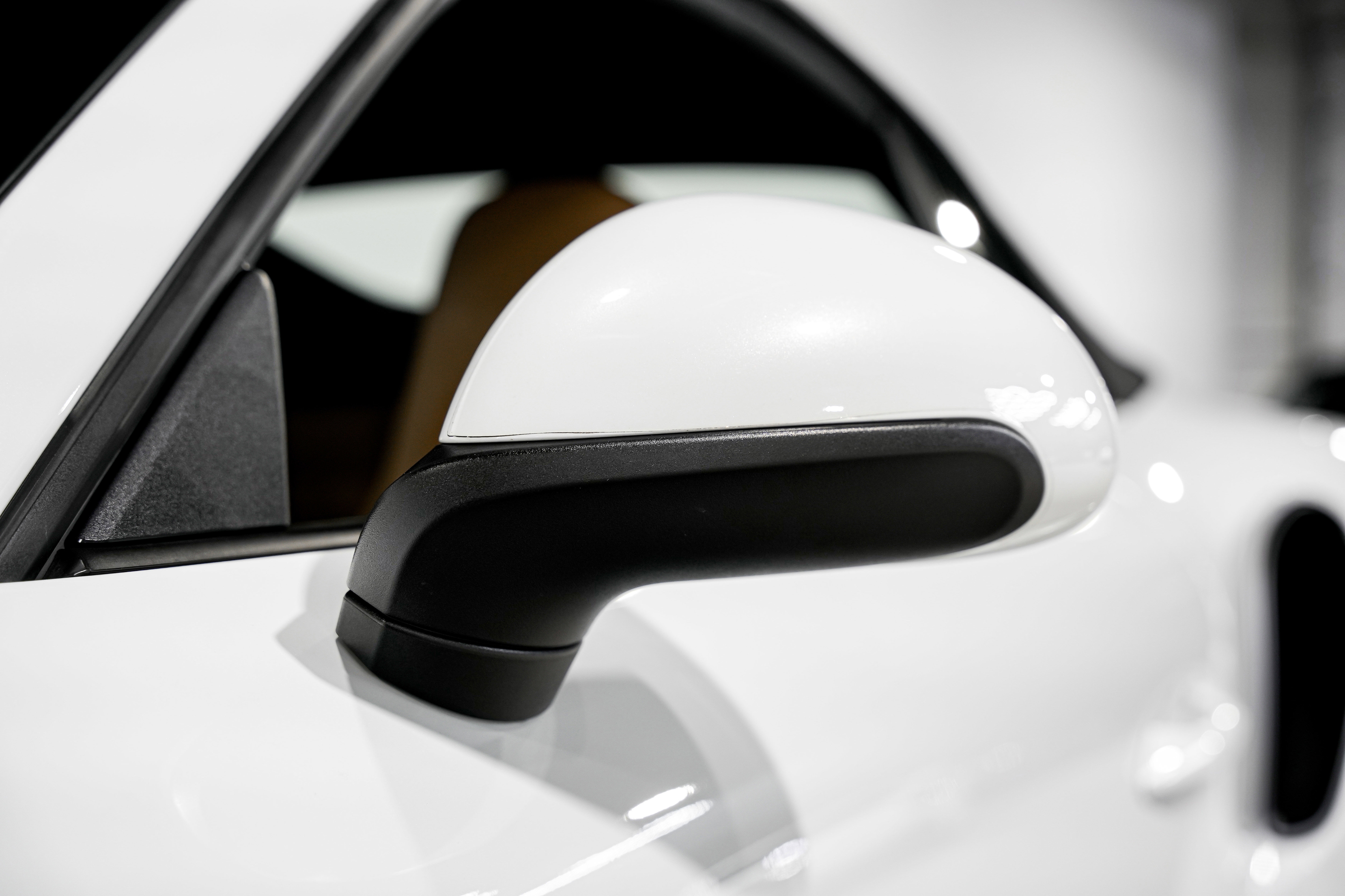 Used 2018 Porsche 911 Turbo image 34