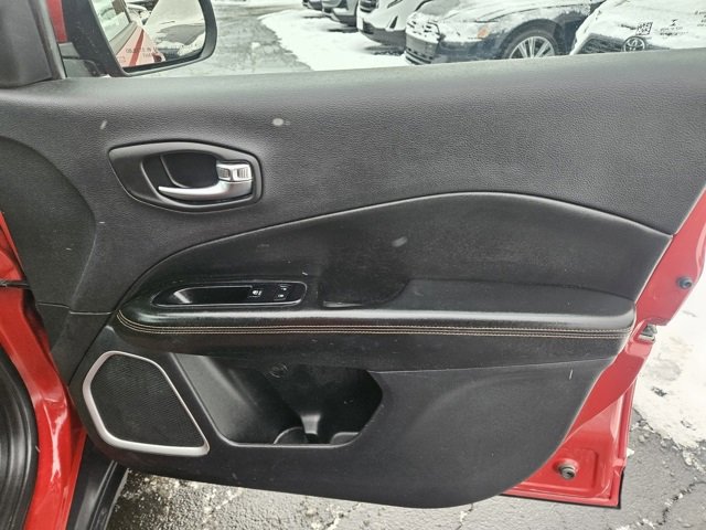 Used 2020 Jeep Compass Limited image 11