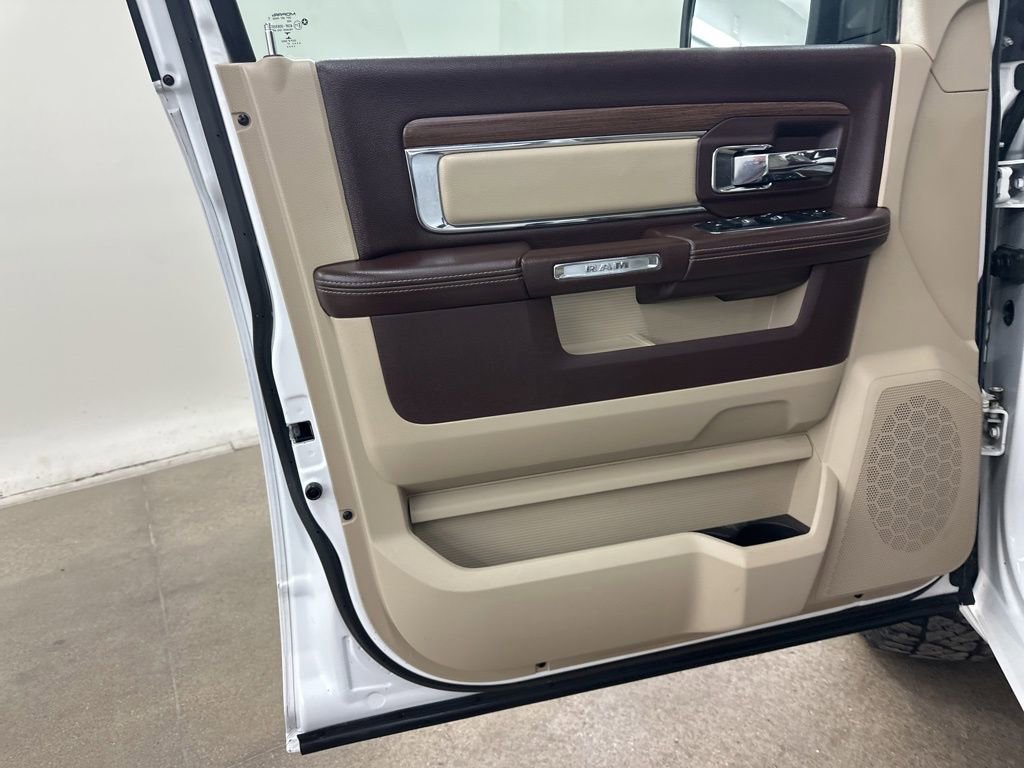 Used 2017 RAM 1500 Laramie w/ Convenience Group image 33