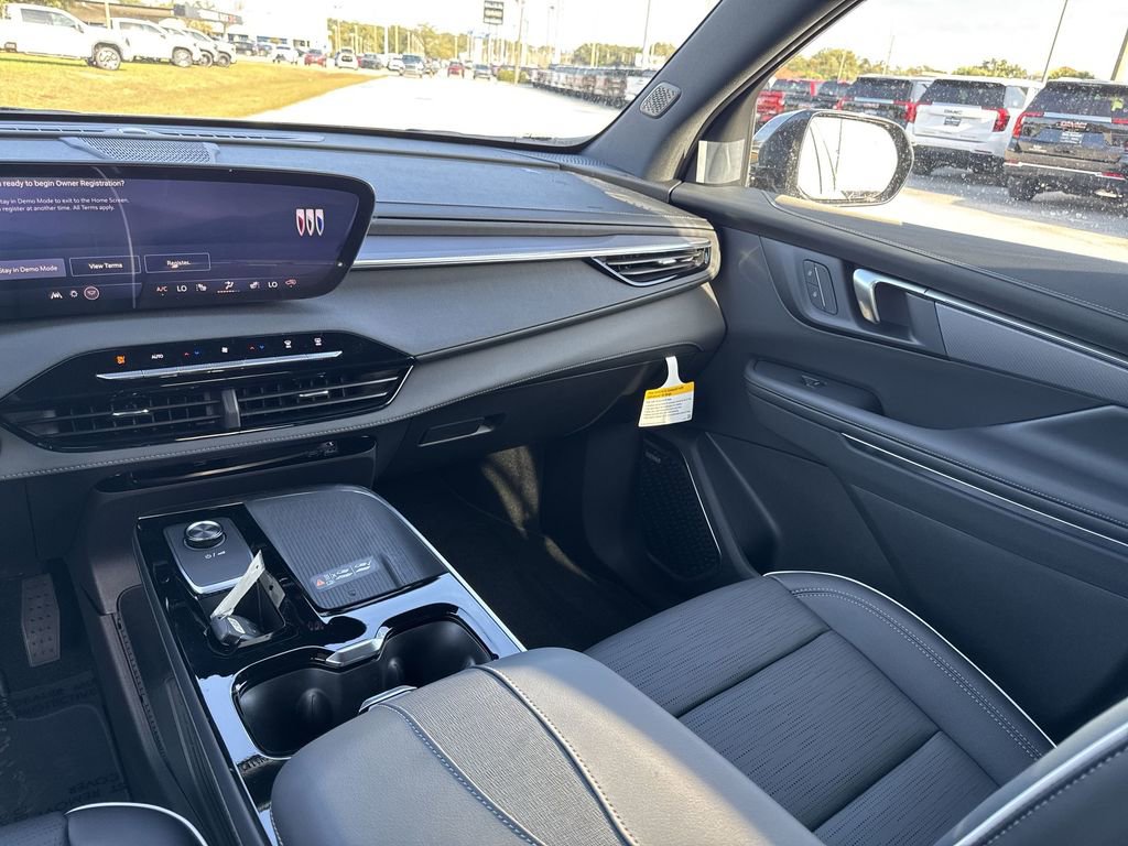 New 2026 Buick Enclave Sport Touring w/ Power Package FWD image 14