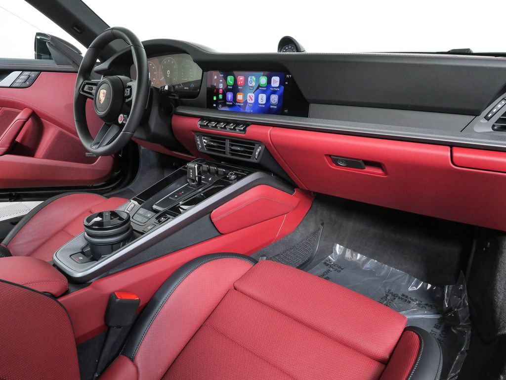 Used 2025 Porsche 911 Carrera S RWD image 15