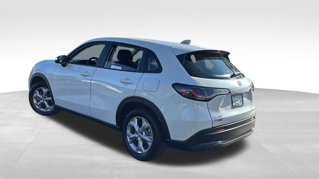Certified 2025 Honda HR-V LX image 5