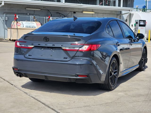 Used 2025 Toyota Camry SE w/ Convenience Package image 7