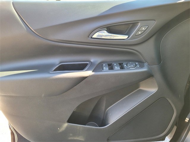 Used 2020 Chevrolet Equinox LT w/ LPO, Floor Liner Package image 28