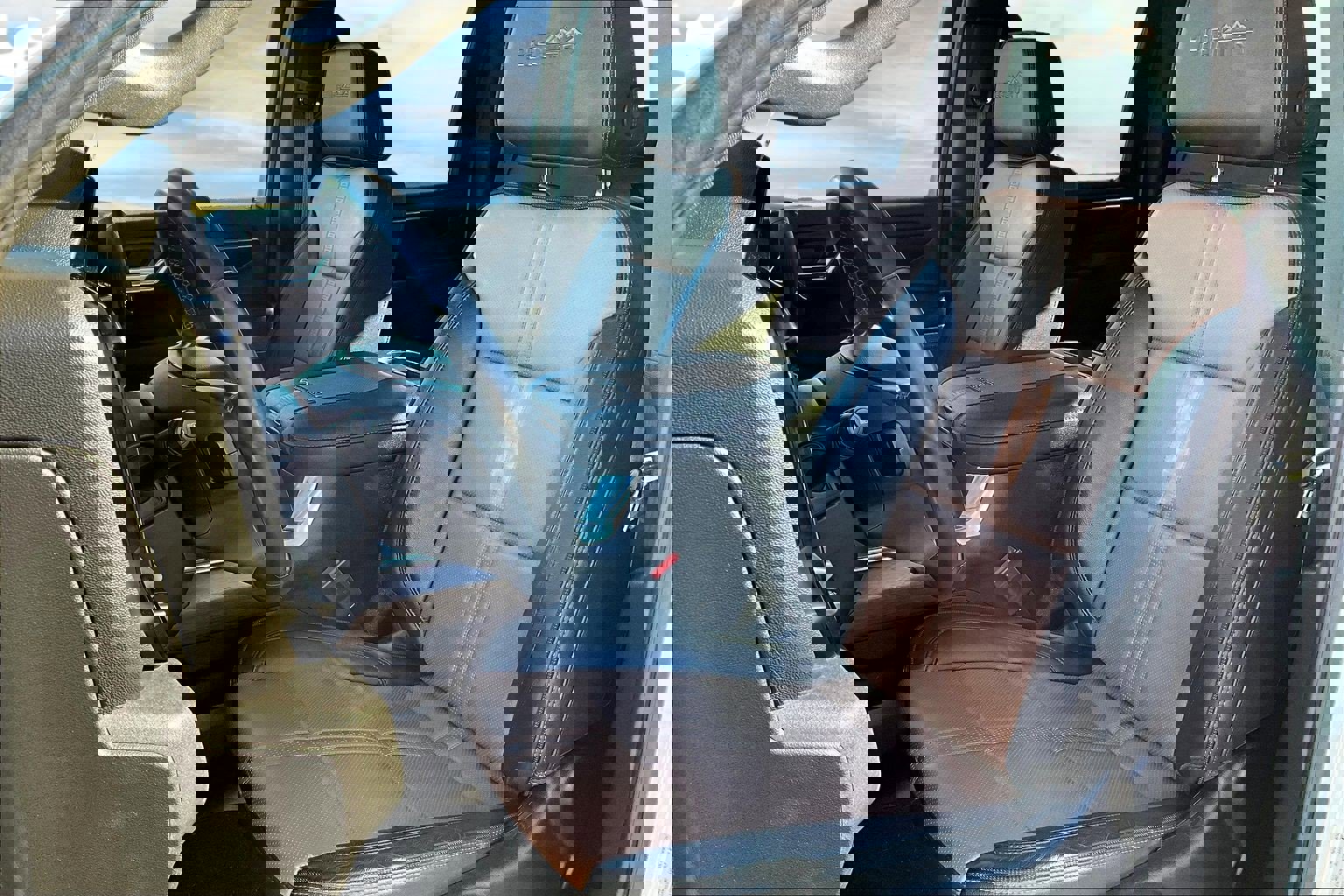 Certified 2024 Chevrolet Silverado 3500 High Country w/ High Country Premium Package image 14