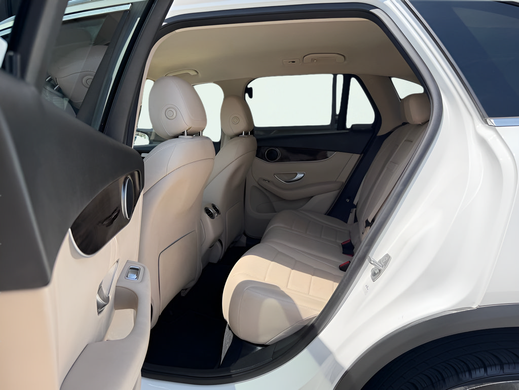 Used 2016 Mercedes-Benz GLC 300 image 7