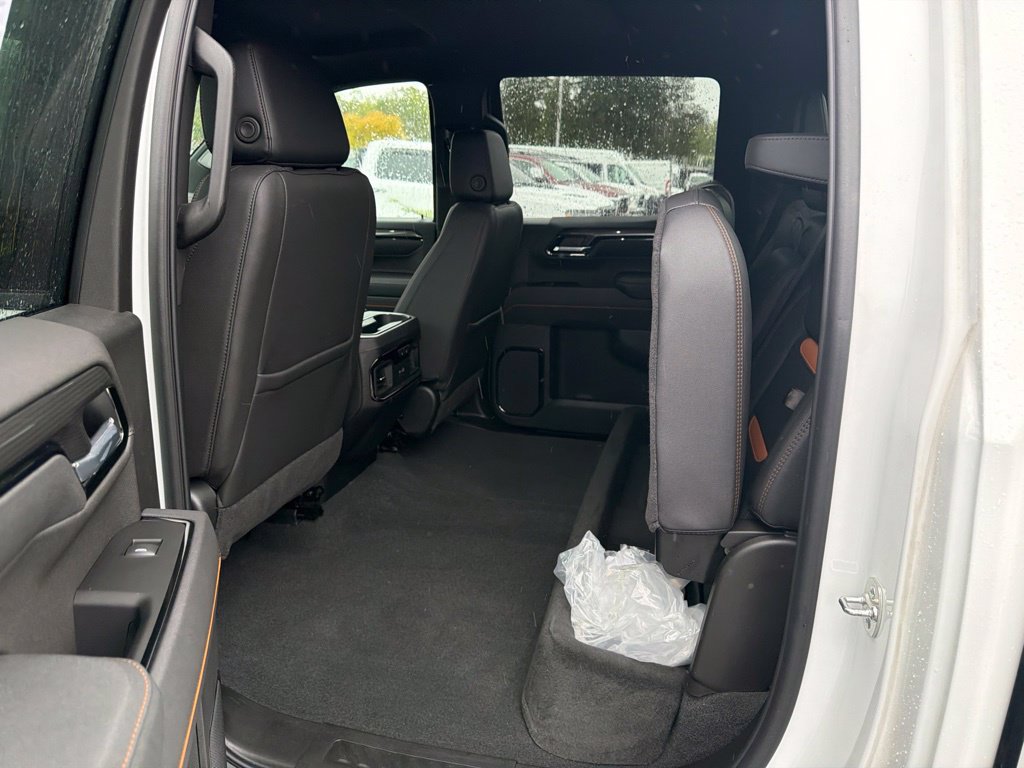 Used 2025 GMC Sierra 1500 AT4 AWD/4WD image 15