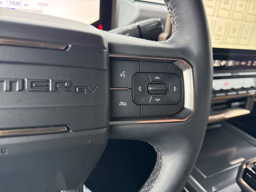 Used 2024 GMC Hummer EV 3X w/ LPO, Illumination Package image 17