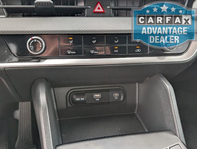 Used 2025 Kia Sportage LX FWD image 8