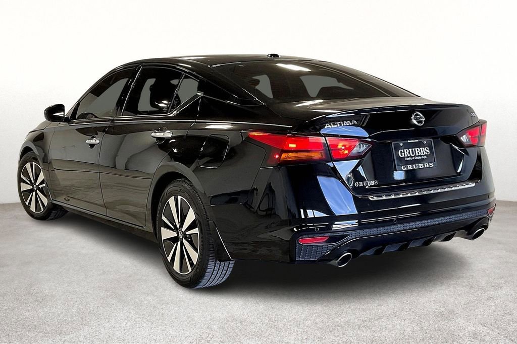 Used 2020 Nissan Altima 2.5 SV image 15