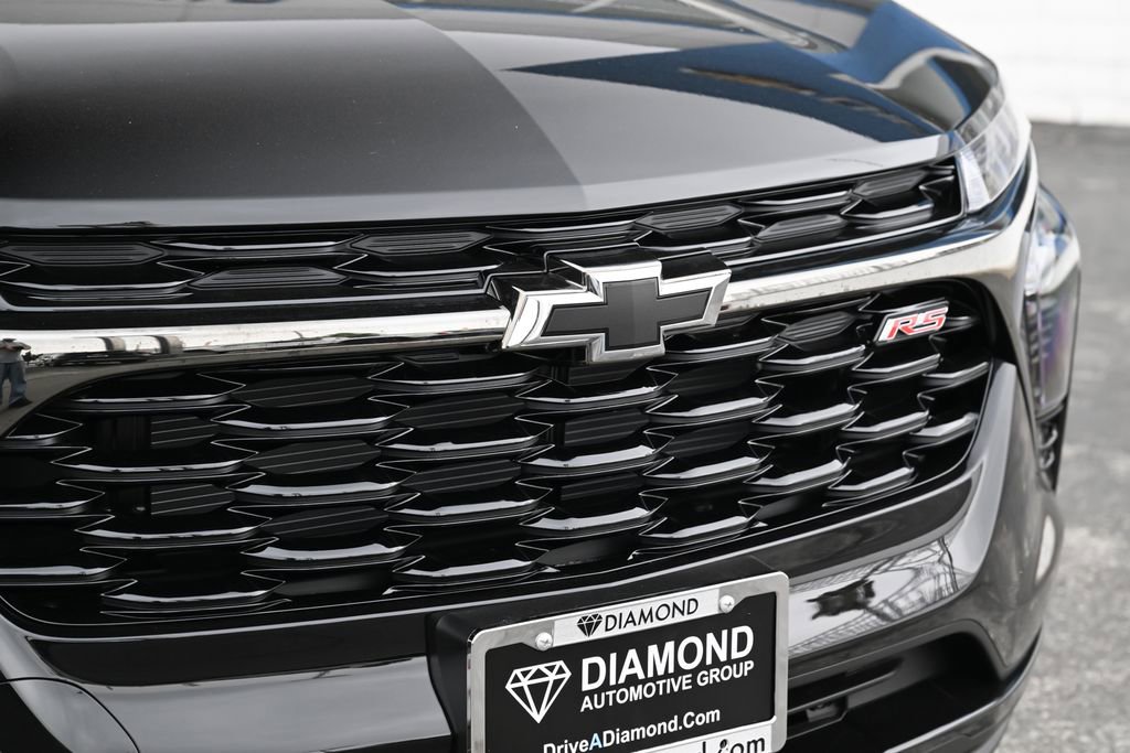 New 2026 Chevrolet Trax RS w/ Driver Confidence Package FWD image 11