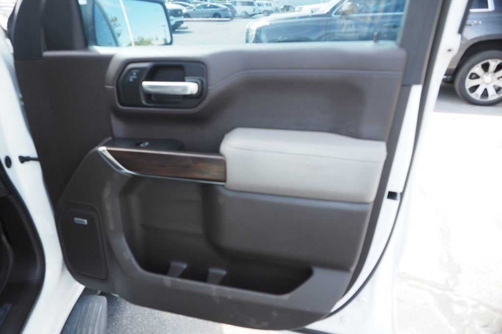 Used 2020 GMC Sierra 1500 SLT AWD/4WD image 21