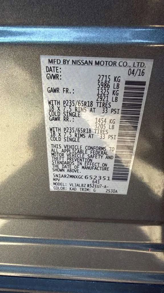 Used 2016 Nissan Pathfinder S image 16