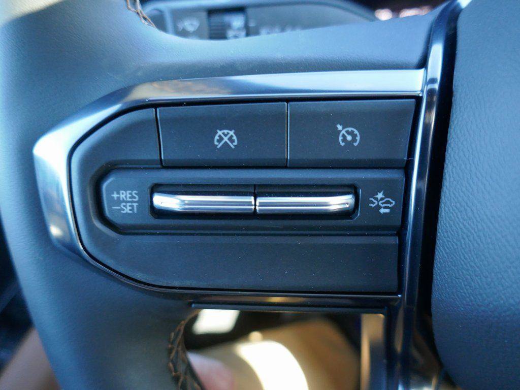 New 2026 GMC Canyon AT4 w/ Technology Plus Package image 17