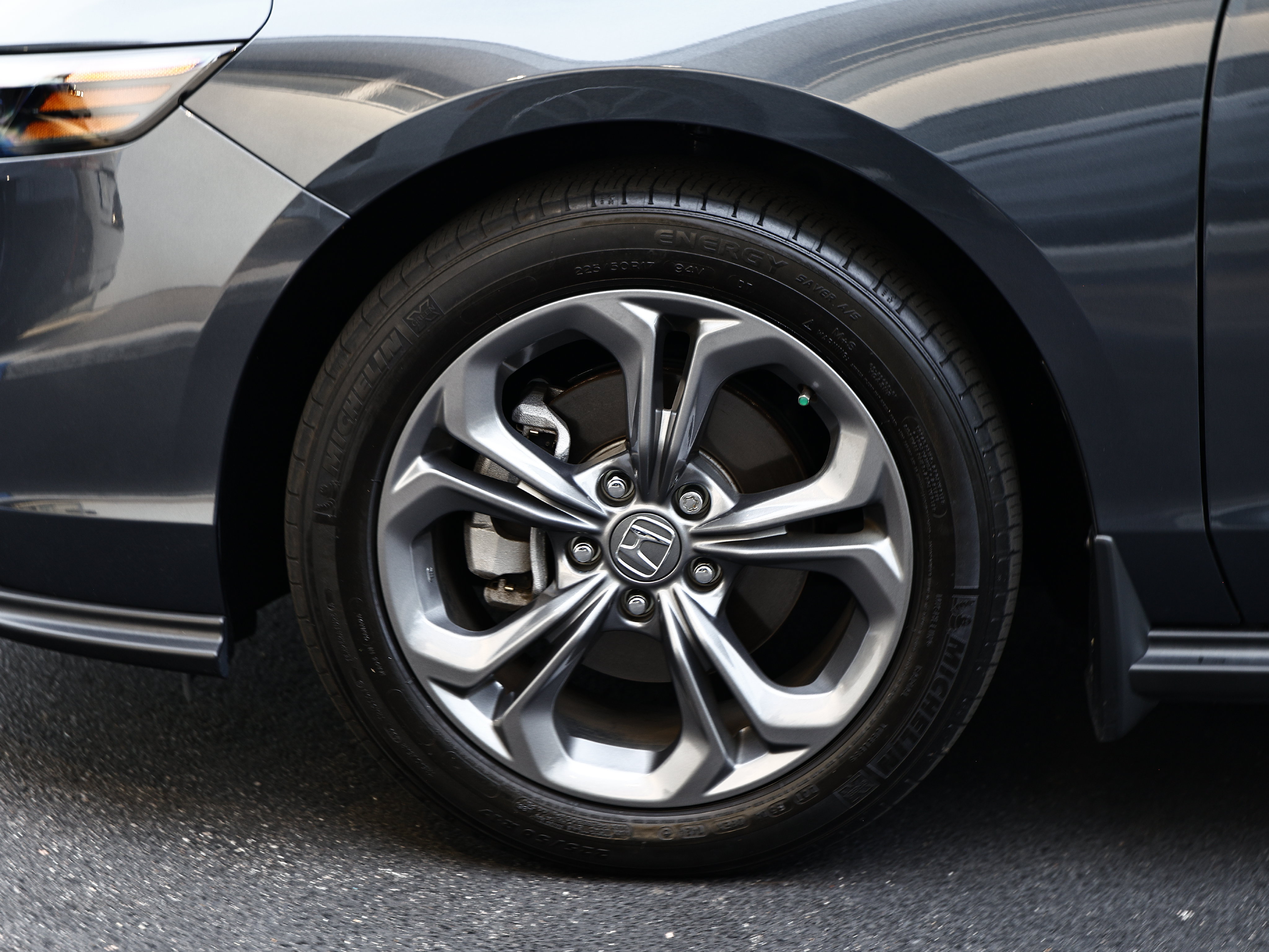 Used 2024 Honda Accord EX image 8