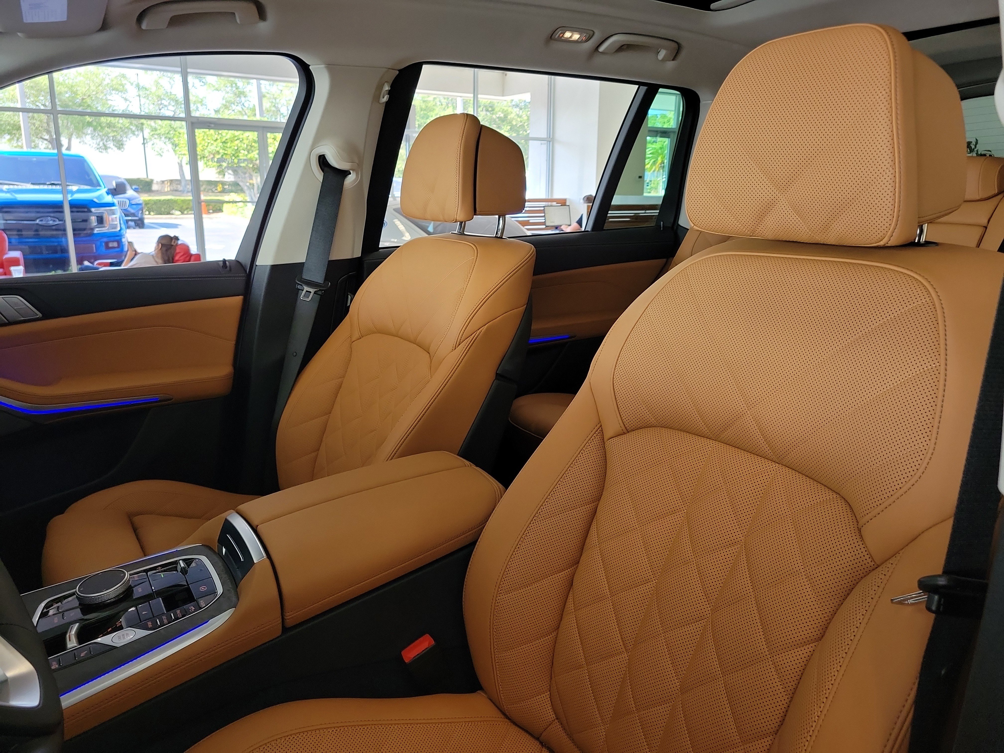 Used 2026 BMW X7 xDrive40i AWD/4WD image 24