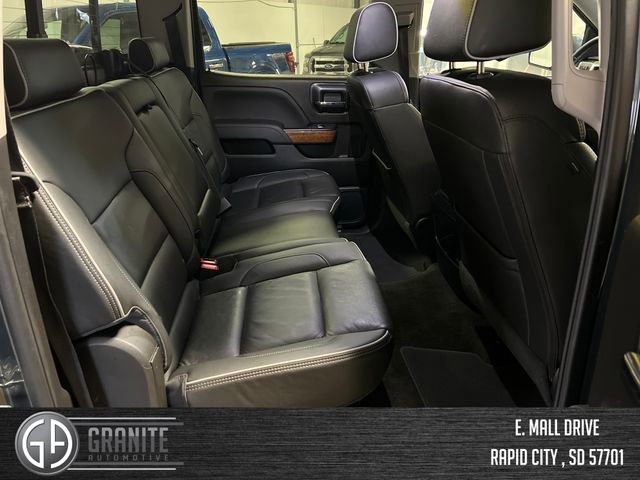 Used 2018 Chevrolet Silverado 1500 High Country image 34