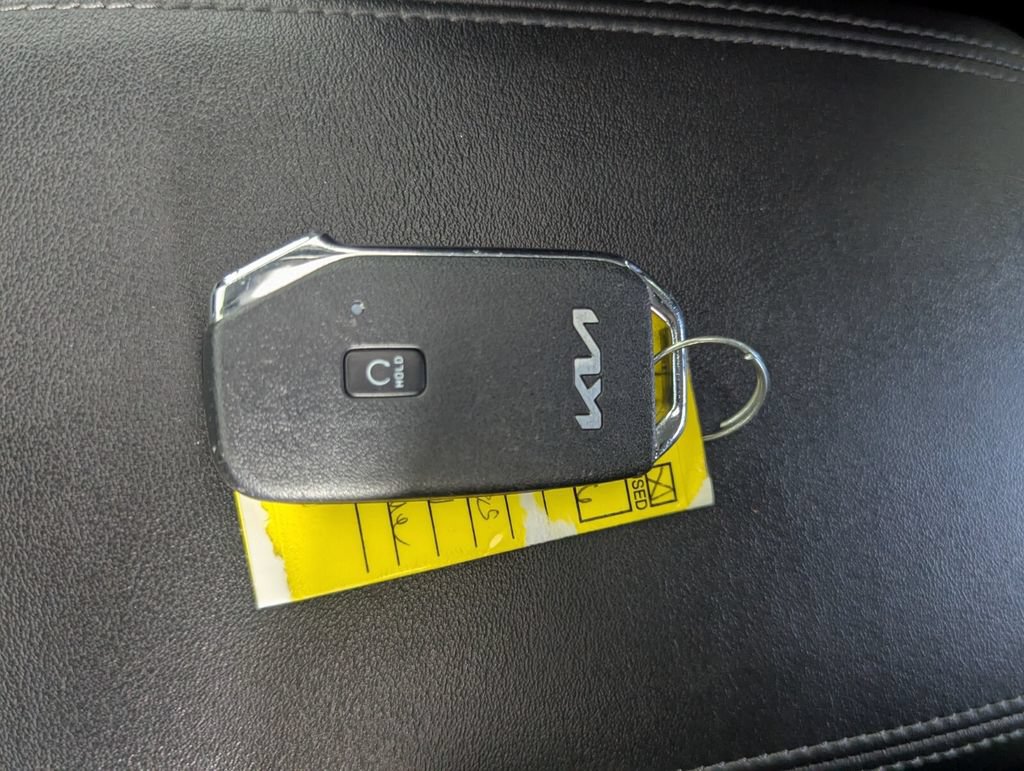 Used 2022 Kia Seltos EX AWD/4WD image 31