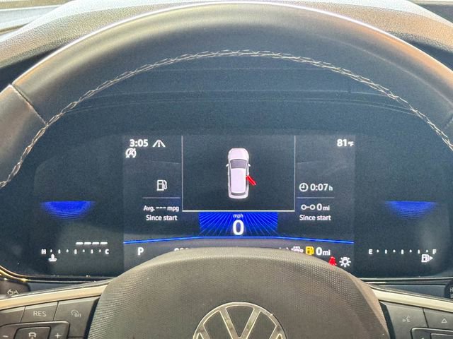 Used 2024 Volkswagen Taos SE w/ Panoramic Sunroof Package image 34