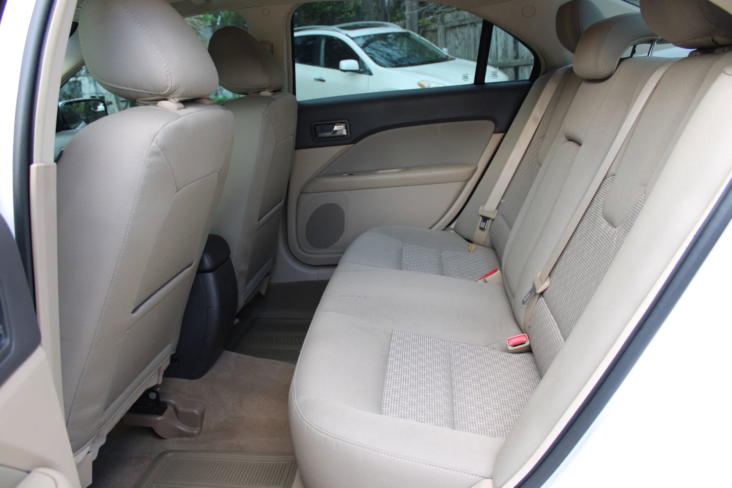 Used 2011 Ford Fusion SE w/ 202A Rapid Spec Order Code FWD image 8