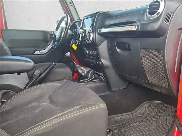 Used 2014 Jeep Wrangler Rubicon image 19