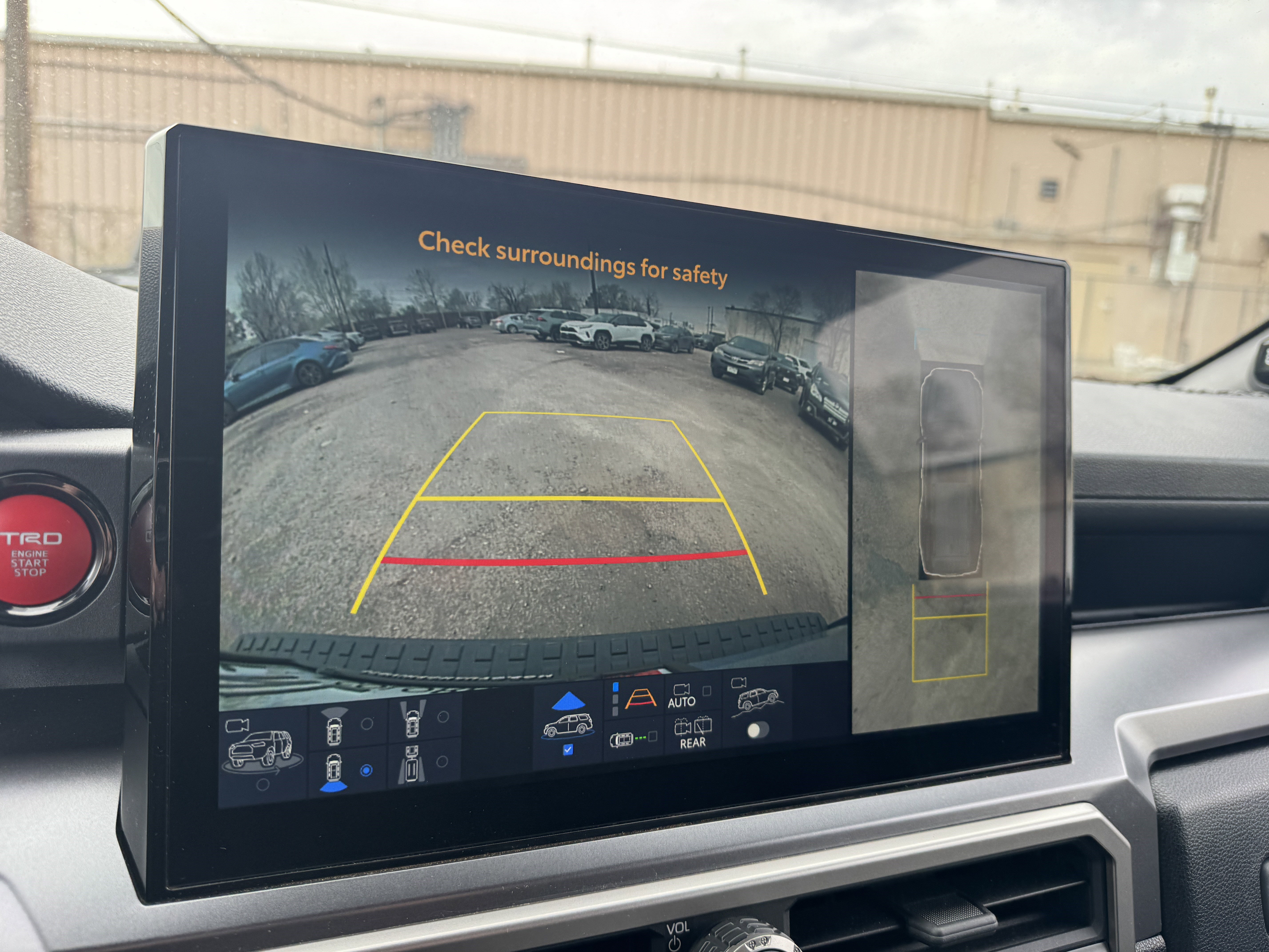 Certified 2025 Toyota 4Runner TRD Off-Road Premium w/ Tow Technology Package image 26