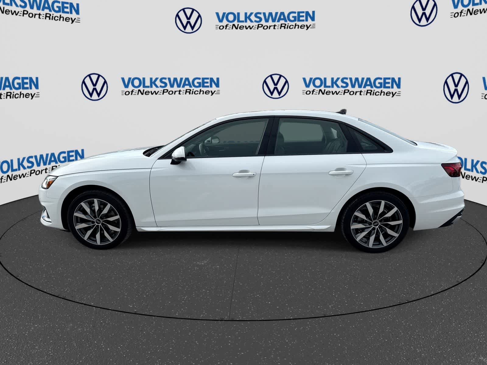 Used 2023 Audi A4 2.0T Premium Plus AWD/4WD image 11