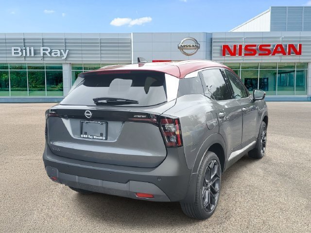 New 2027 Nissan Kicks SR w/ SR Premium Package FWD image 4