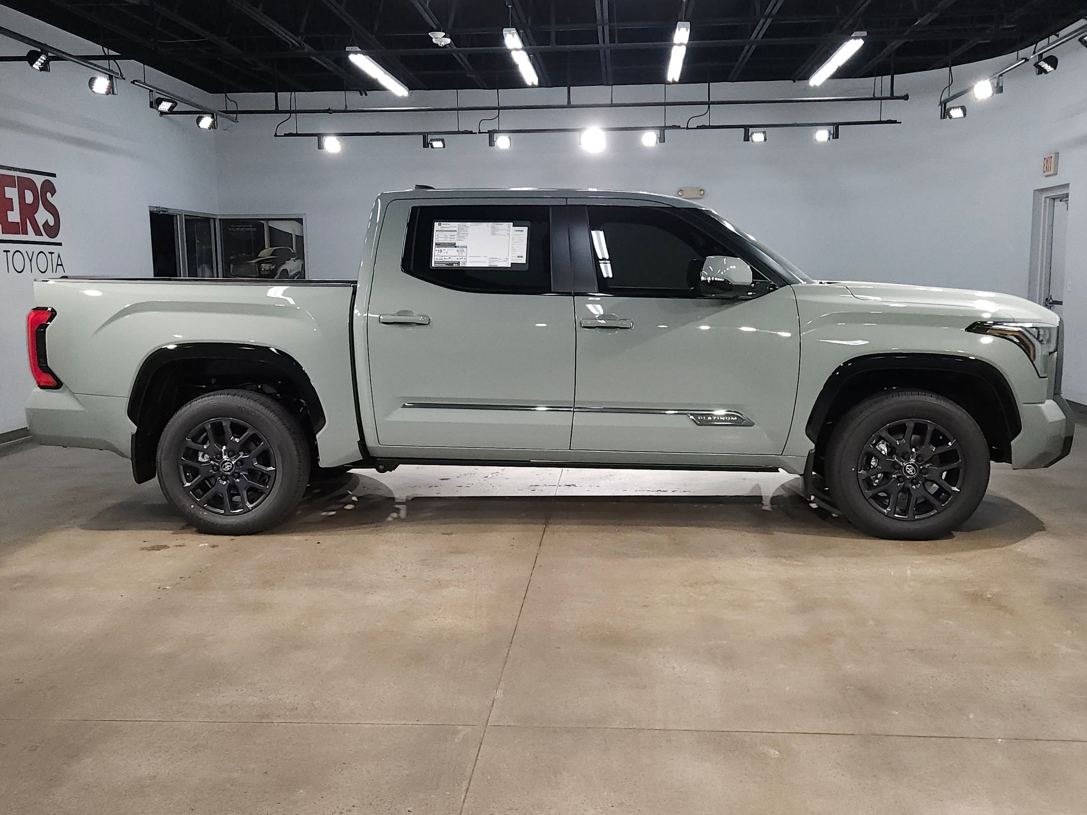 New 2026 Toyota Tundra Platinum image 8