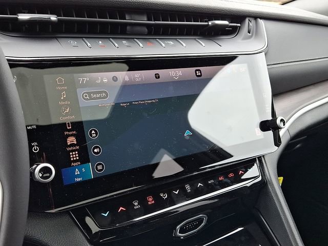 New 2026 Jeep Grand Cherokee Altitude image 13