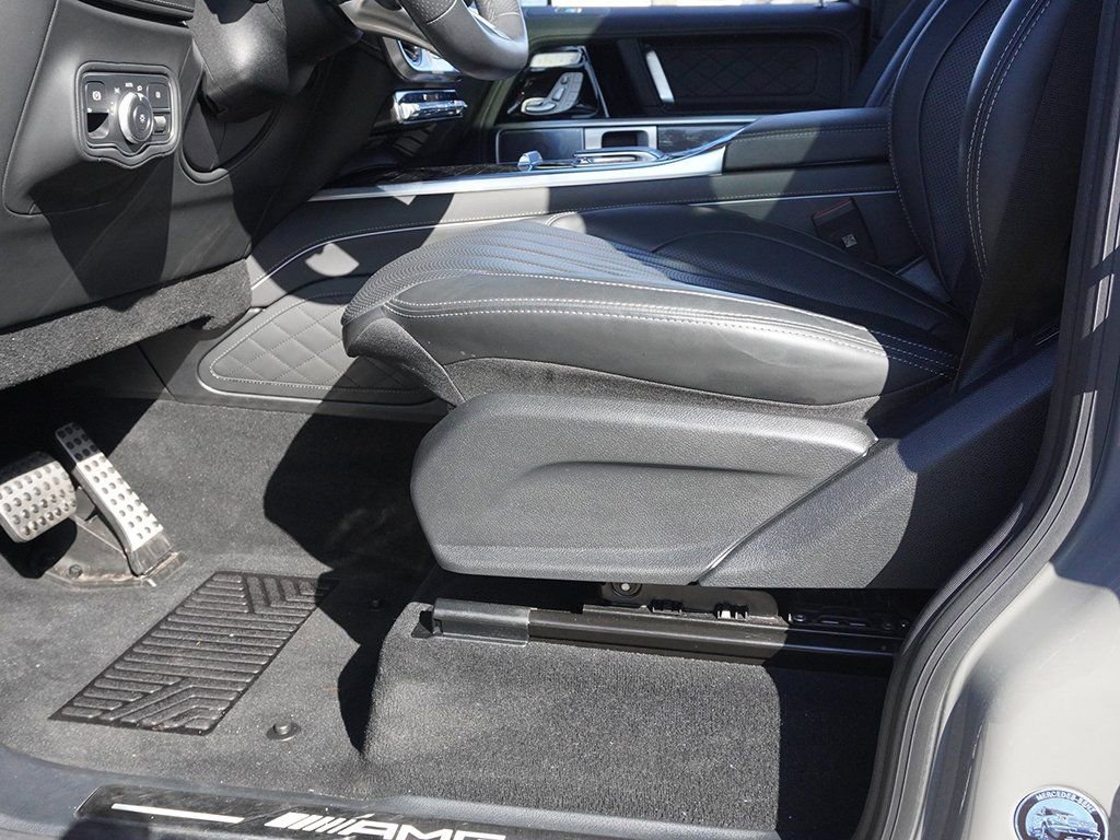 Used 2025 Mercedes-Benz G 63 AMG 4MATIC image 33