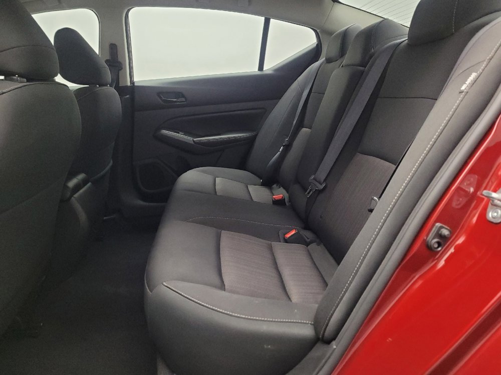 Used 2024 Nissan Altima 2.5 SV image 18