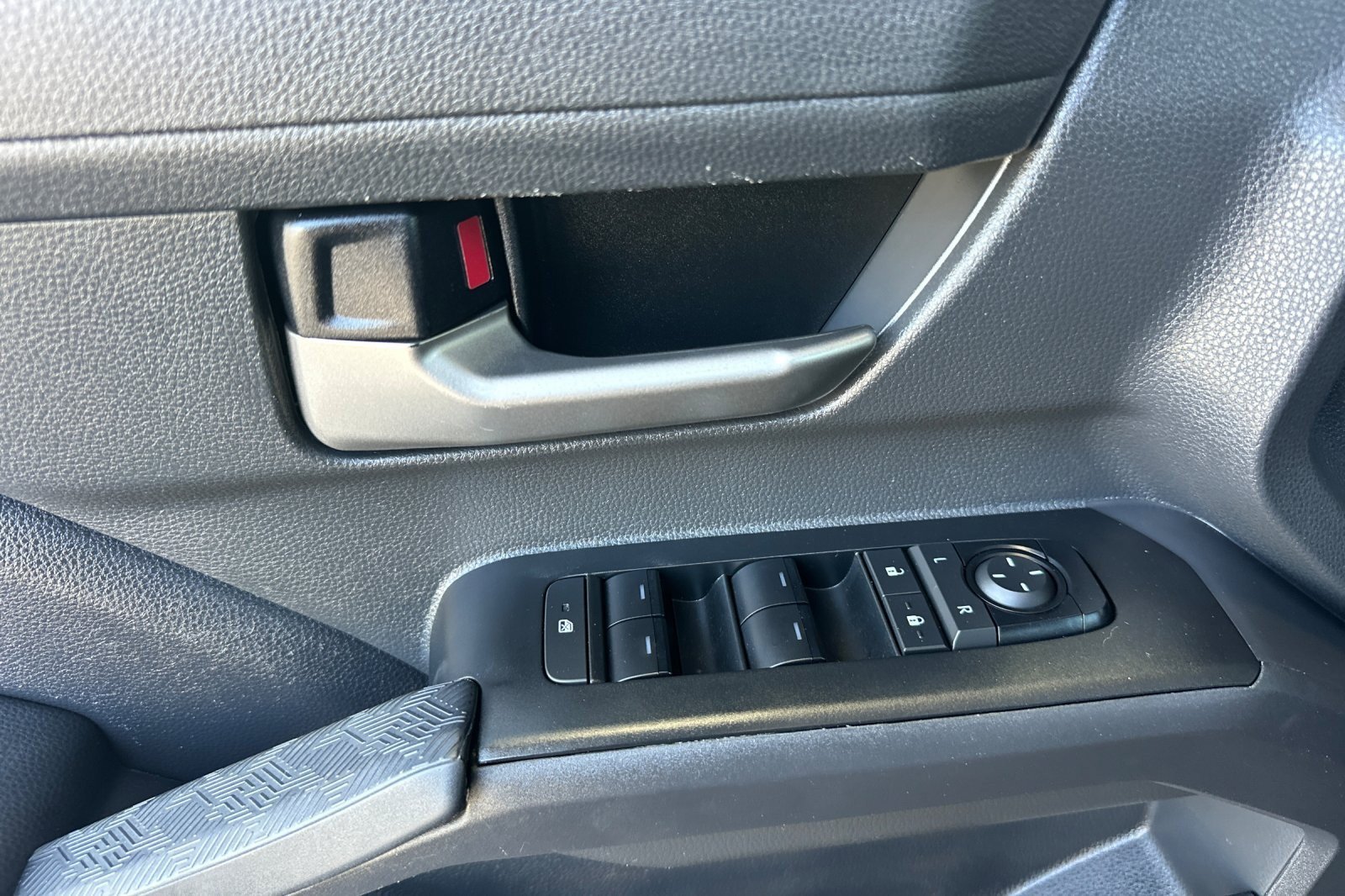 Certified 2024 Toyota Tacoma TRD Sport AWD/4WD image 10