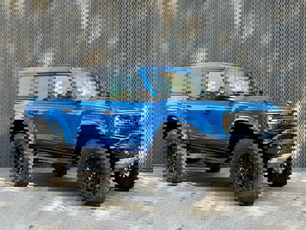 New 2025 Ford Bronco Raptor image 7