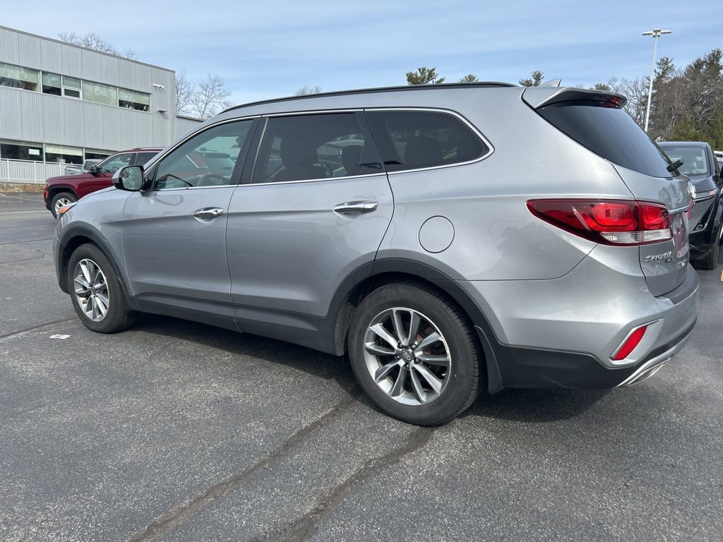Used 2019 Hyundai Santa Fe XL SE image 5