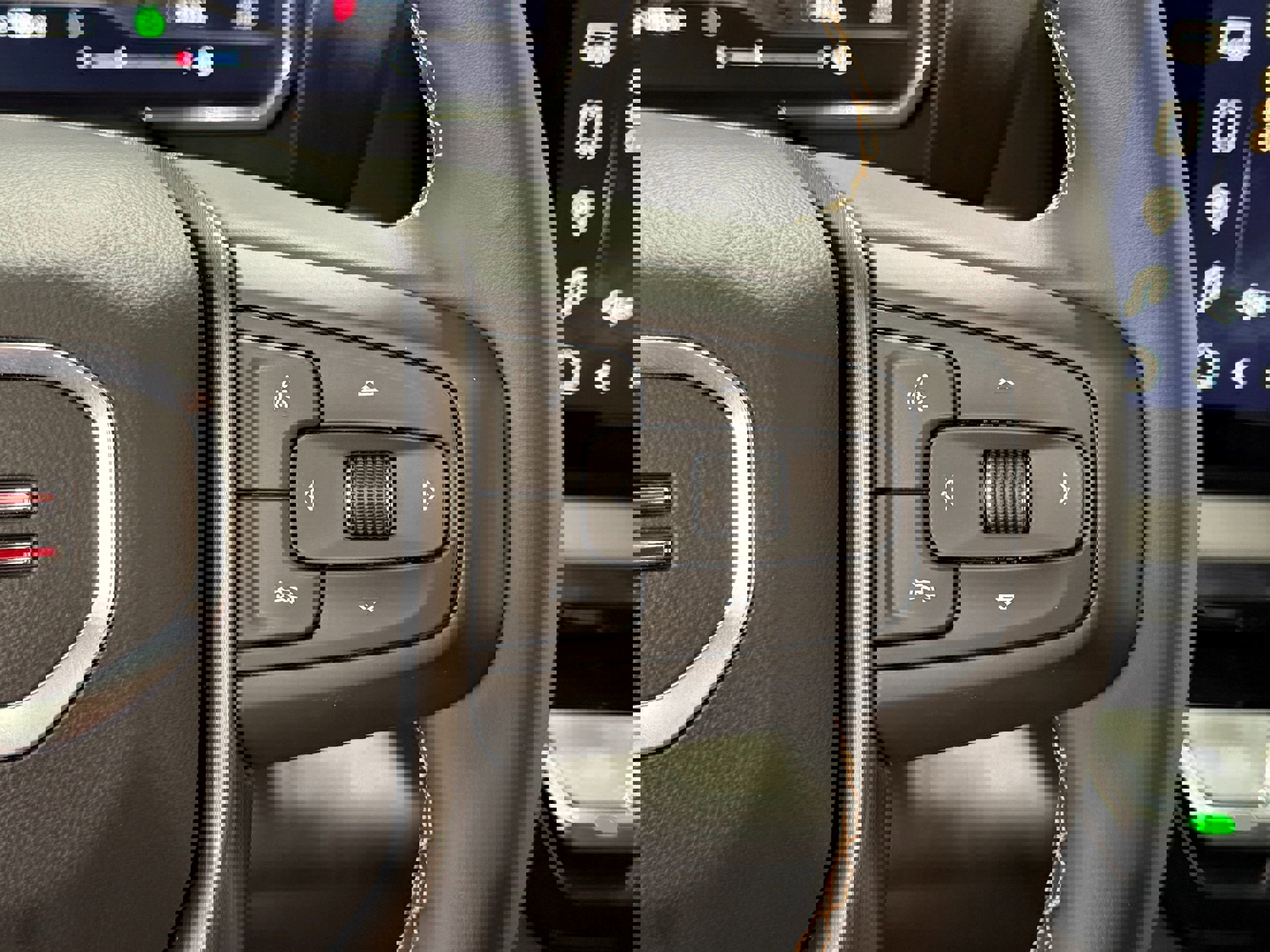 Used 2025 GMC Sierra 2500 AT4 w/ AT4 Premium Plus Package image 22