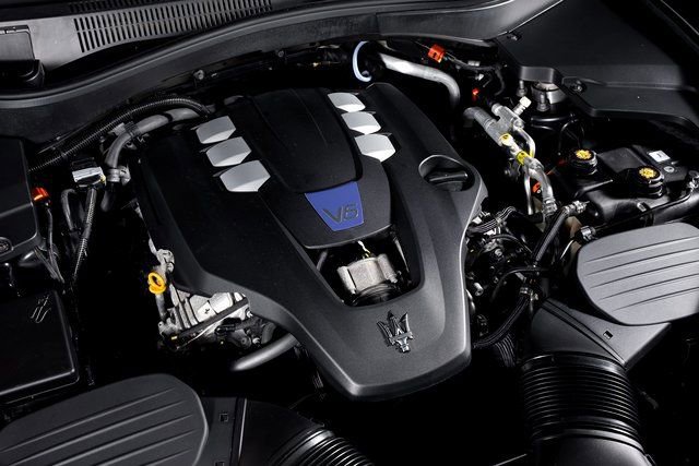 Used 2024 Maserati Levante Modena Ultima image 11