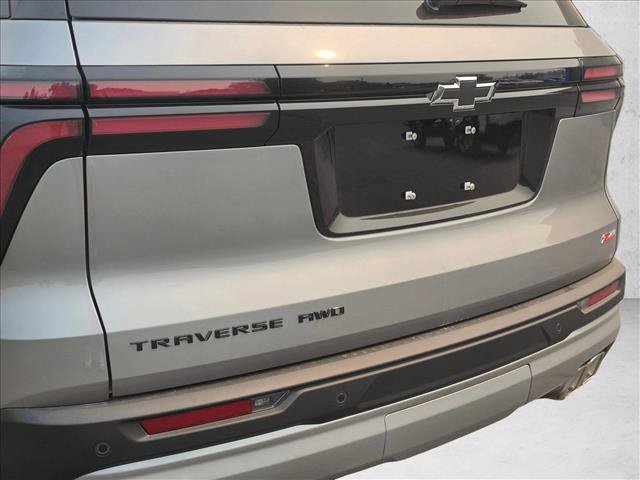 New 2026 Chevrolet Traverse Z71 w/ Driver Confidence Package AWD/4WD image 16