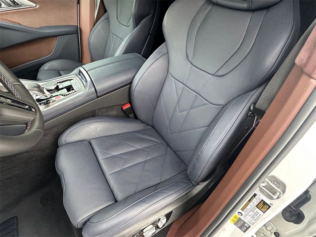 Used 2026 BMW XM Label Red image 5