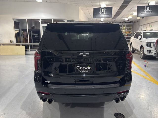 Used 2025 Chevrolet Suburban Z71 image 8
