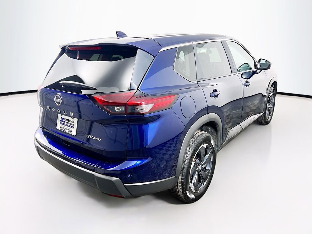 Used 2024 Nissan Rogue SV image 7