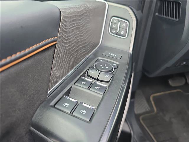 Used 2024 Ford F250 Platinum image 9