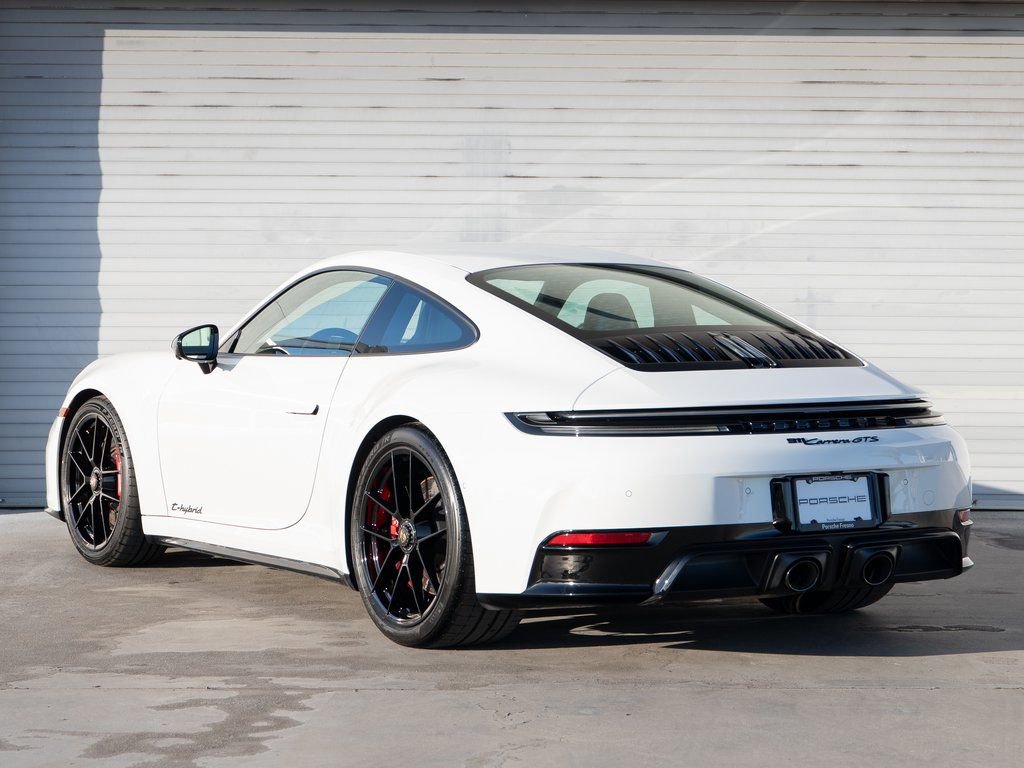 Used 2026 Porsche 911 Carrera GTS image 3