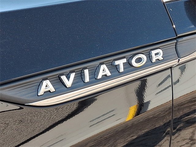 Used 2020 Lincoln Aviator Reserve w/ Equipment Group 201A image 32